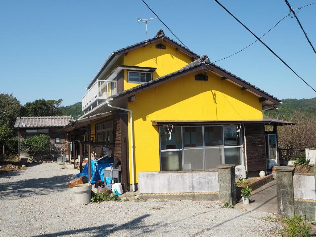 Guesthouse ＆ Beach Cafe Fuego Hyuga Exterior foto